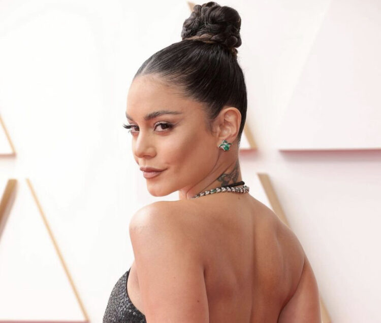 Vanessa Hudgens brilla en los Premios Oscar 2022