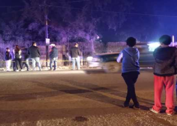 Menor muere en accidente de moto tras chocar en un poste de madera en Sinaloa