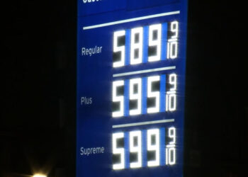 California, Hawái y Nevada registran precios más altos de gasolina