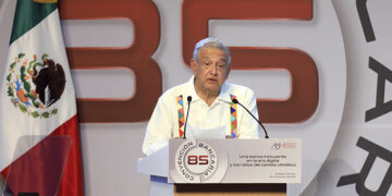 López Obrador se disculpa con Banxico por revelar aumento a tasa de interés