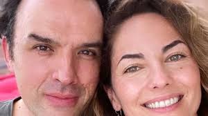 Barbara Mori y Fernando Rovzar de vacaciones