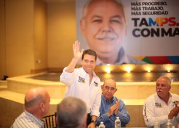 Dirigente estatal del PAN niega su cruz; pide a neolaredenses ver al candidato no a los colores