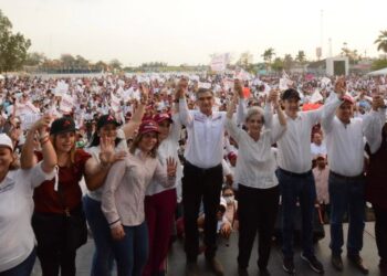 Hay grandes proyectos de infraestructura y petroquímica para Altamira: Américo Villarreal