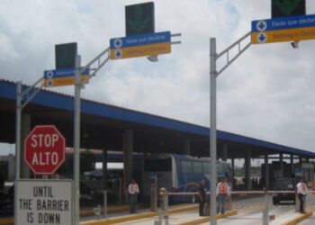 Nuevo León y Texas liberan circulación para importaciones y exportaciones