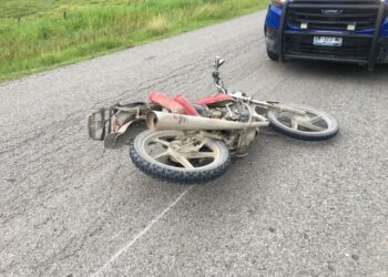 Muere motociclista al chocar con auto en Matamoros