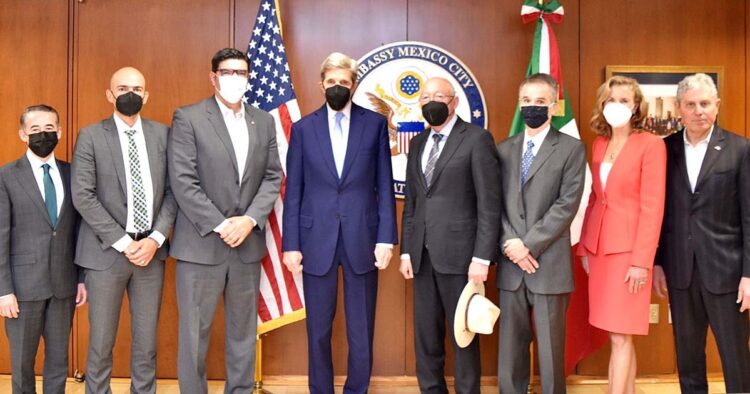 EU advierte a México sobre incumplimientos del T-MEC por reforma eléctrica