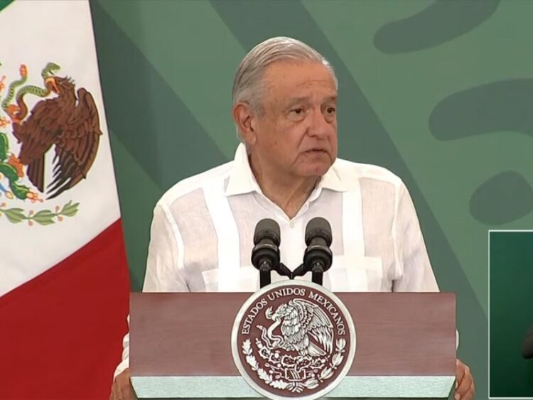 Plantea López Obrador acuerdo con empresas privadas que generan electricidad