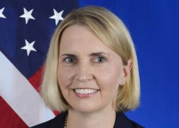 Biden nombra a experimentada diplomática como embajadora en Ucrania