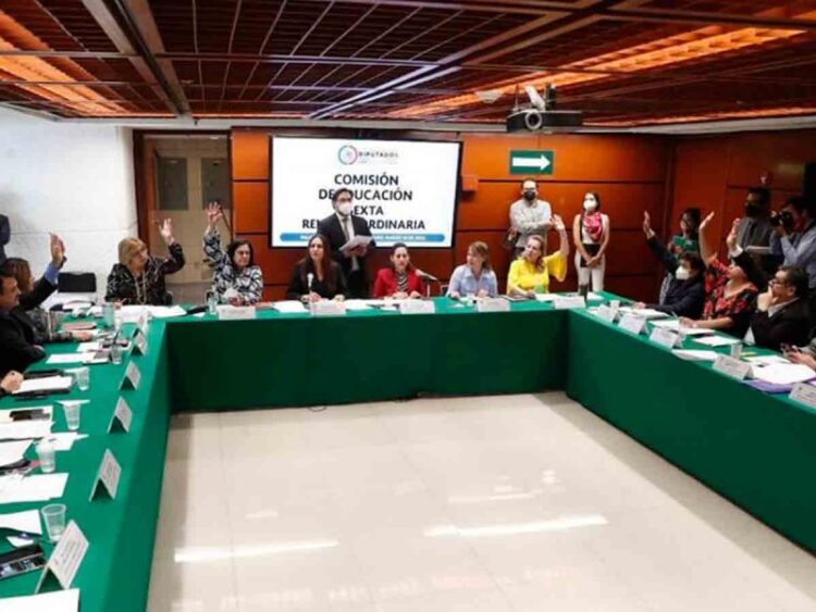 Comisión de Educación aprueba dictamen sobre libertad sindical