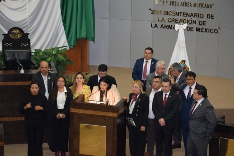 Bancada morenista denunciará a panistas por violencia política contra Úrsula Salazar