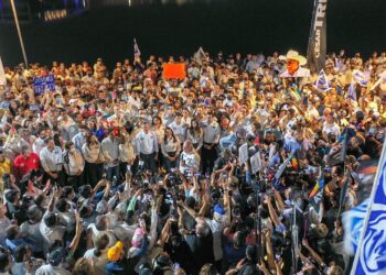 Inicia César Verástegui campaña en Tampico al primer minuto del domingo