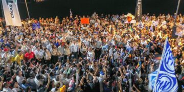 Inicia César Verástegui campaña en Tampico al primer minuto del domingo