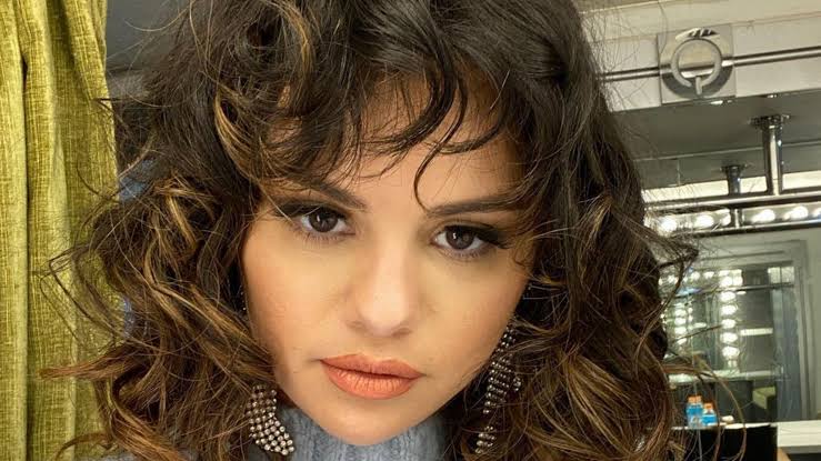 Selena Gómez enamora con un nuevo cambio de look