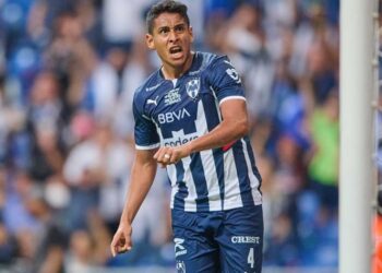 Rayados de Monterrey vence 1-0 a Santos Laguna
