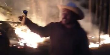 Denuncian ausencia de alcaldes de Jaumave y Ocampo en combate a incendio en “El Cielo”