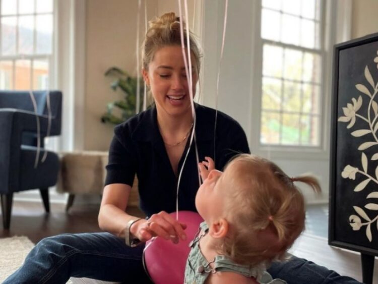 Quien es papá de la hija de Amber Heard