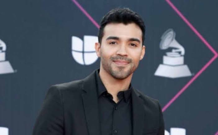 Gussy Lau confirma su relación con Ángela Aguilar