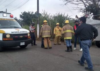 Sufren mamá e hija quemaduras de primer grado por acumulación de gas