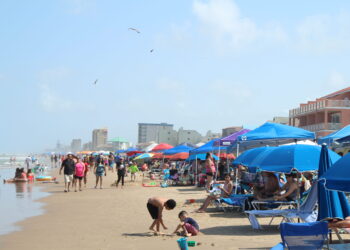 Esperan medio millón de visitantes por semana santa en Sur de Texas