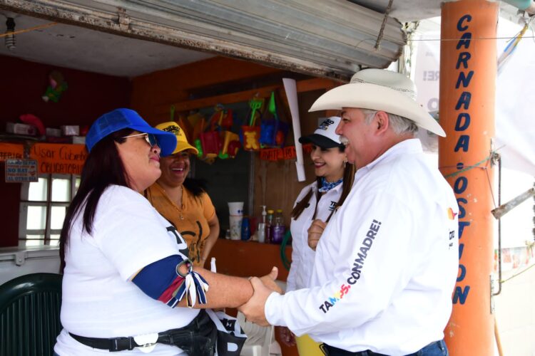 Se compromete Truko con empresarios y comerciantes de La Pesca