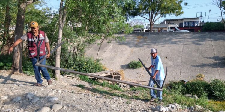 Favorece Lalo Gattás a niños futbolistas