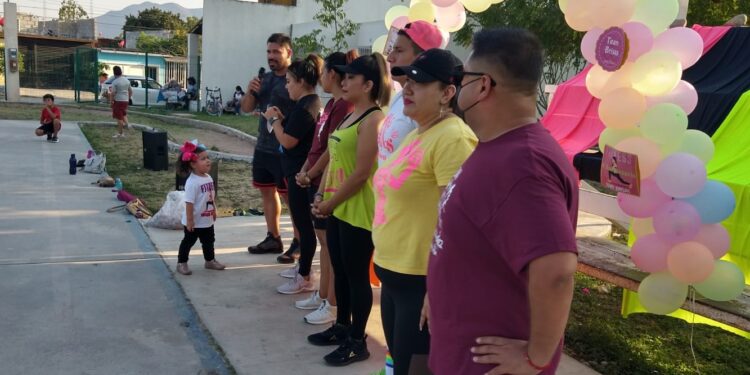 Celebra IV Aniversario grupo de activación física en Tamaul Las Brisas