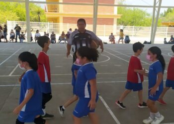 Gran participación en torneo inter-primarias municipal de basquetbol