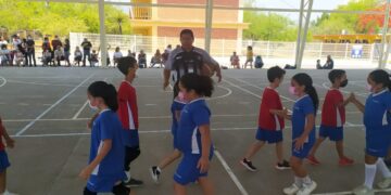 Gran participación en torneo inter-primarias municipal de basquetbol