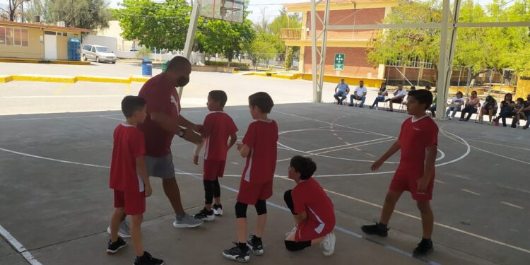 Gran participación en torneo inter-primarias municipal de basquetbol