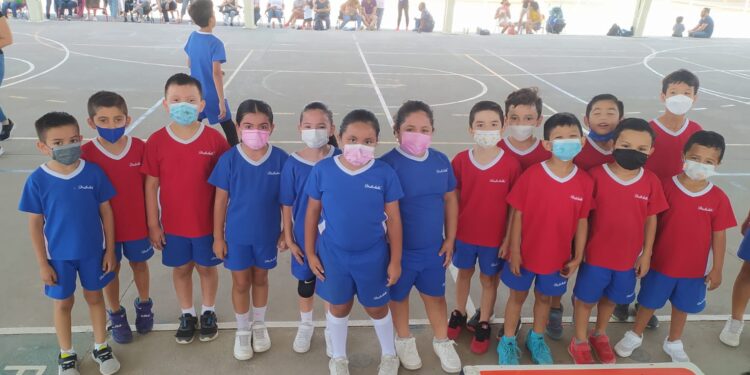 Gran participación en torneo inter-primarias municipal de basquetbol