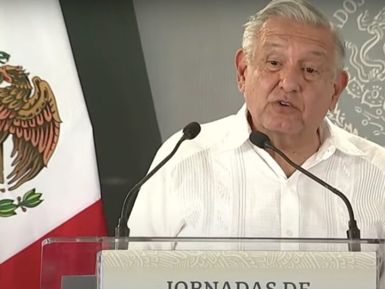 Convoca López Obrador a campesinos a sembrar para autoconsumo