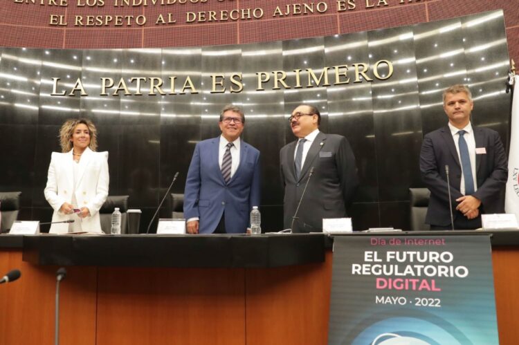 Senado convocará a desarrollar APP que ayude a proteger a mujeres: Monreal