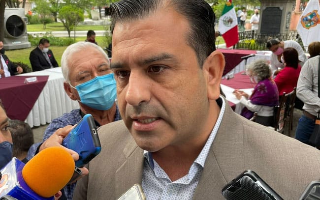 Relevan a Hugo Reséndez de la Secretaría del Ayuntamiento de Victoria