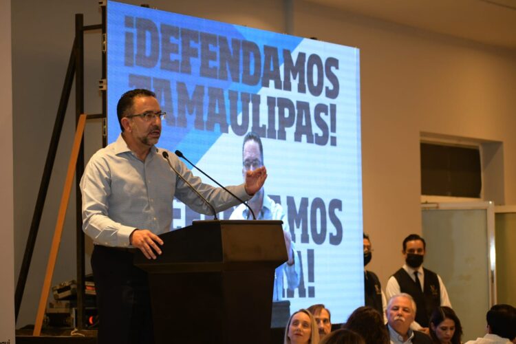 Capacidad y honestidad atributos para votar por Truko, según el poblano Javier Lozano