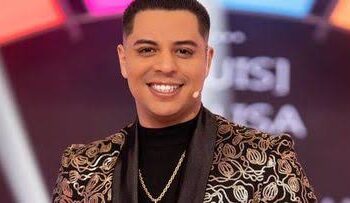 Eduin Caz es hospitalizado de emergencia