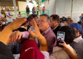 ¡Marcelo, presidente!, seguidores de Morena le muestran su apoyo en Hidalgo