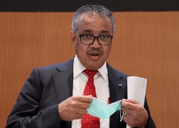 La pandemia de Covid-19 no ha terminado, alerta la OMS en la Asamblea Mundial de la Salud