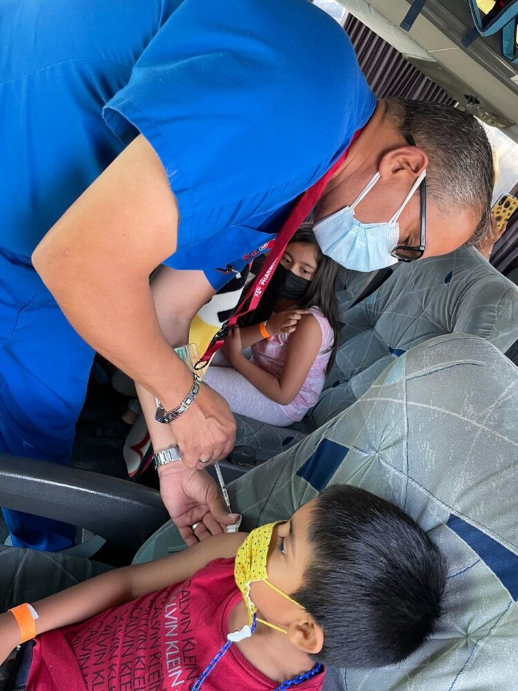 Invitan a padres de familia a proteger a sus hijos contra la Poliomielitis