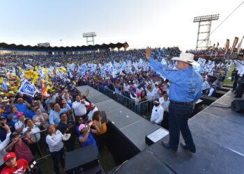 Tamaulipas será la capital del trabajo ofrece César Verástegui en Reynosa