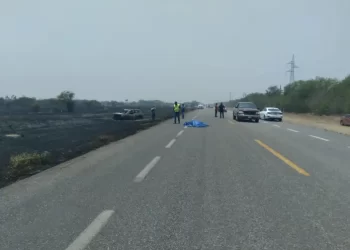 Muere mujer en accidente carretero