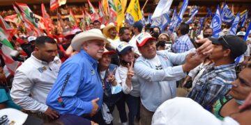 Llama Verástegui a construir un Tamaulipas de oportunidades en Méndez