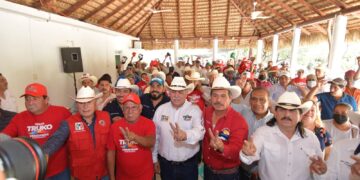 Se compromete Truko Verástegui con sectores productivos de Güémez
