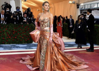 Blake Lively roba miradas en Met Gala