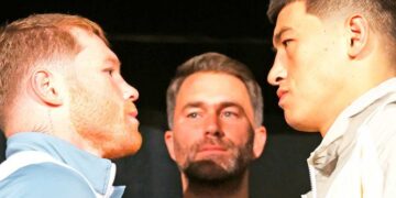Canelo y Bivol se encaran; llegan a Las Vegas