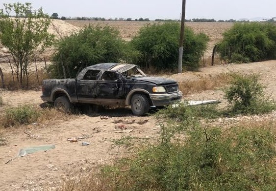 Siete heridos al volcar camioneta en ruta Victoria-San Luis Potosí