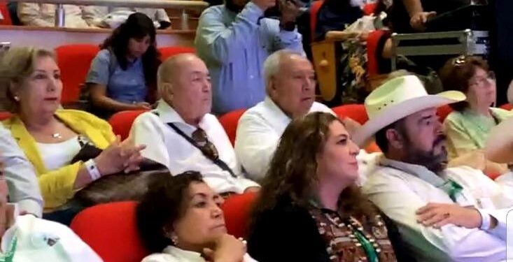 Rinde protesta Homero García de la Llata, como nuevo presidente de la CNOG