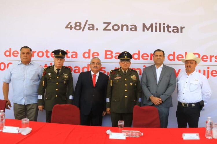 Participan autoridades municipales en 160 aniversario de Batalla de Puebla