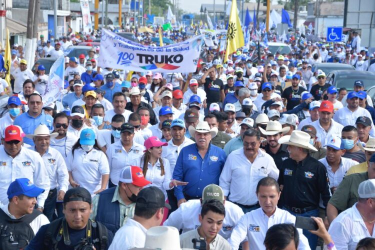 César Verástegui se compromete a reabrir el ingenio de Xicoténcatl