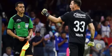 Cruz Azul vuelve a liguilla al ganar a  Necaxa en serie de penales