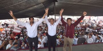 Recibe Américo Villarreal respaldo de Mario López y Carlos Peña en Matamoros